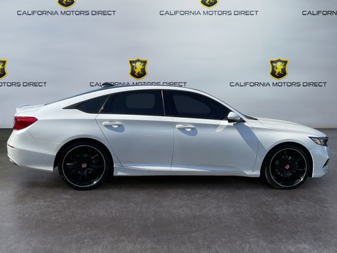 Used 2020 Honda Accord Sport image 4