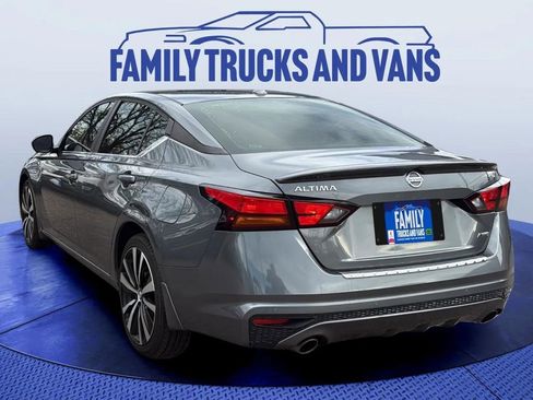 Used 2021 Nissan Altima 2.5 SR image 3