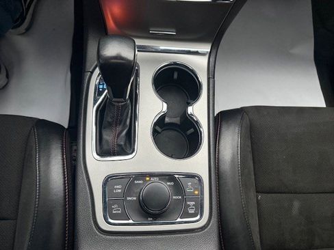 Used 2020 Jeep Grand Cherokee Trailhawk image 18