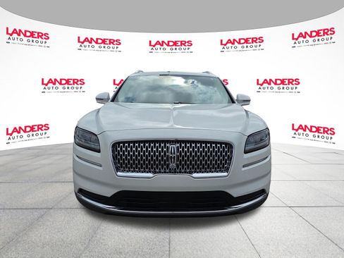 Used 2023 Lincoln Nautilus Reserve AWD/4WD image 8