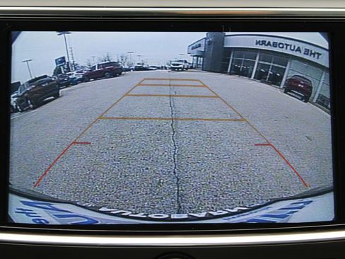 Used 2018 Buick LaCrosse Premium w/ Driver Confidence Package #2 image 18