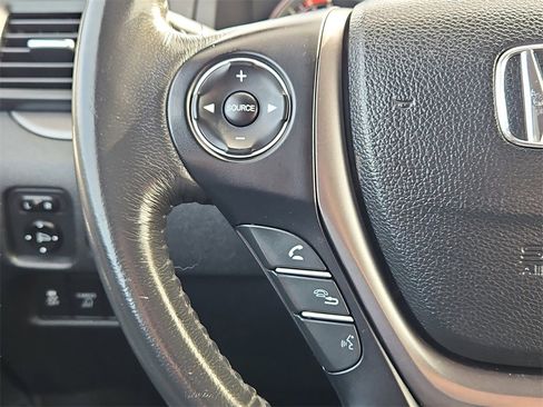 Certified 2017 Honda Ridgeline RTL image 12