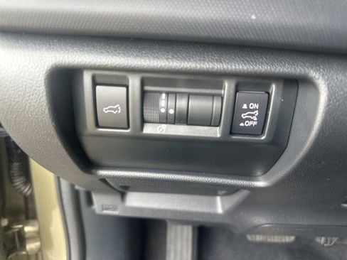Certified 2025 Subaru Forester Touring w/ Popular Package - Touring AWD/4WD image 11