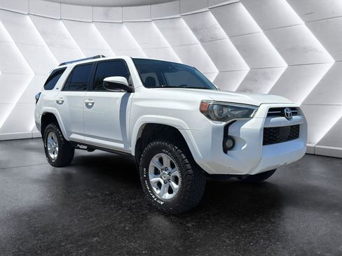 Used 2020 Toyota 4Runner SR5 image 1