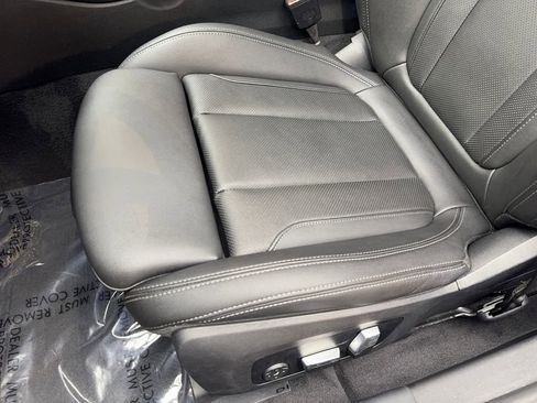 Used 2023 BMW i4 eDrive35 image 30