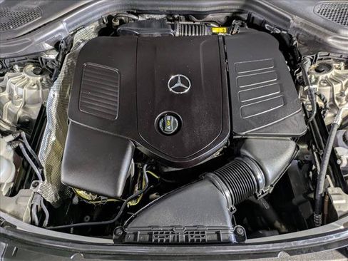Certified 2024 Mercedes-Benz GLC 300 image 26