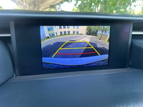 Used 2016 Lexus IS 200t RWD image 12