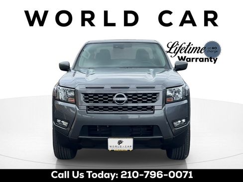 Used 2025 Nissan Frontier SV w/ SV Convenience Package RWD image 8