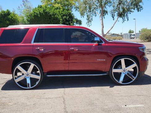 Used 2017 Chevrolet Tahoe Premier AWD/4WD image 10