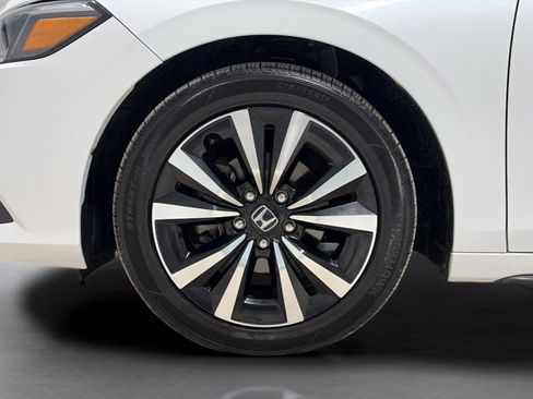 Used 2024 Honda Civic EX-L image 27