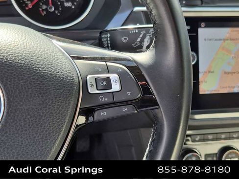 Used 2018 Volkswagen Tiguan SEL image 22