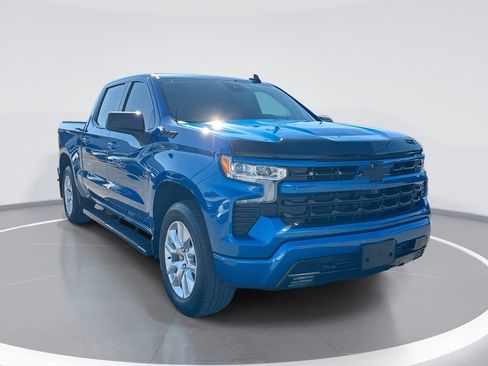 Used 2023 Chevrolet Silverado 1500 RST w/ Z71 Off-Road Package AWD/4WD image 1