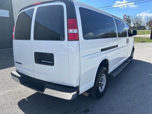 Used 2019 Chevrolet Express 3500 LT w/ LT Preferred Equipment Group RWD image 6