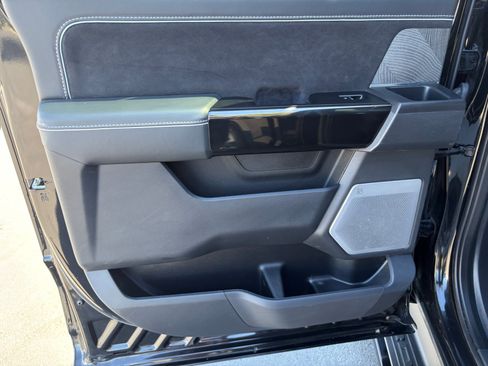 Used 2023 Ford F150 Lightning Platinum AWD/4WD image 30