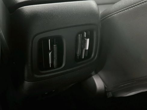 Used 2025 Hyundai Santa Cruz SEL FWD image 27