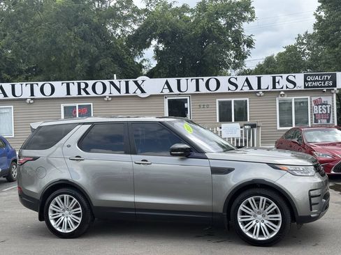 Used 2017 Land Rover Discovery First Edition AWD/4WD image 1