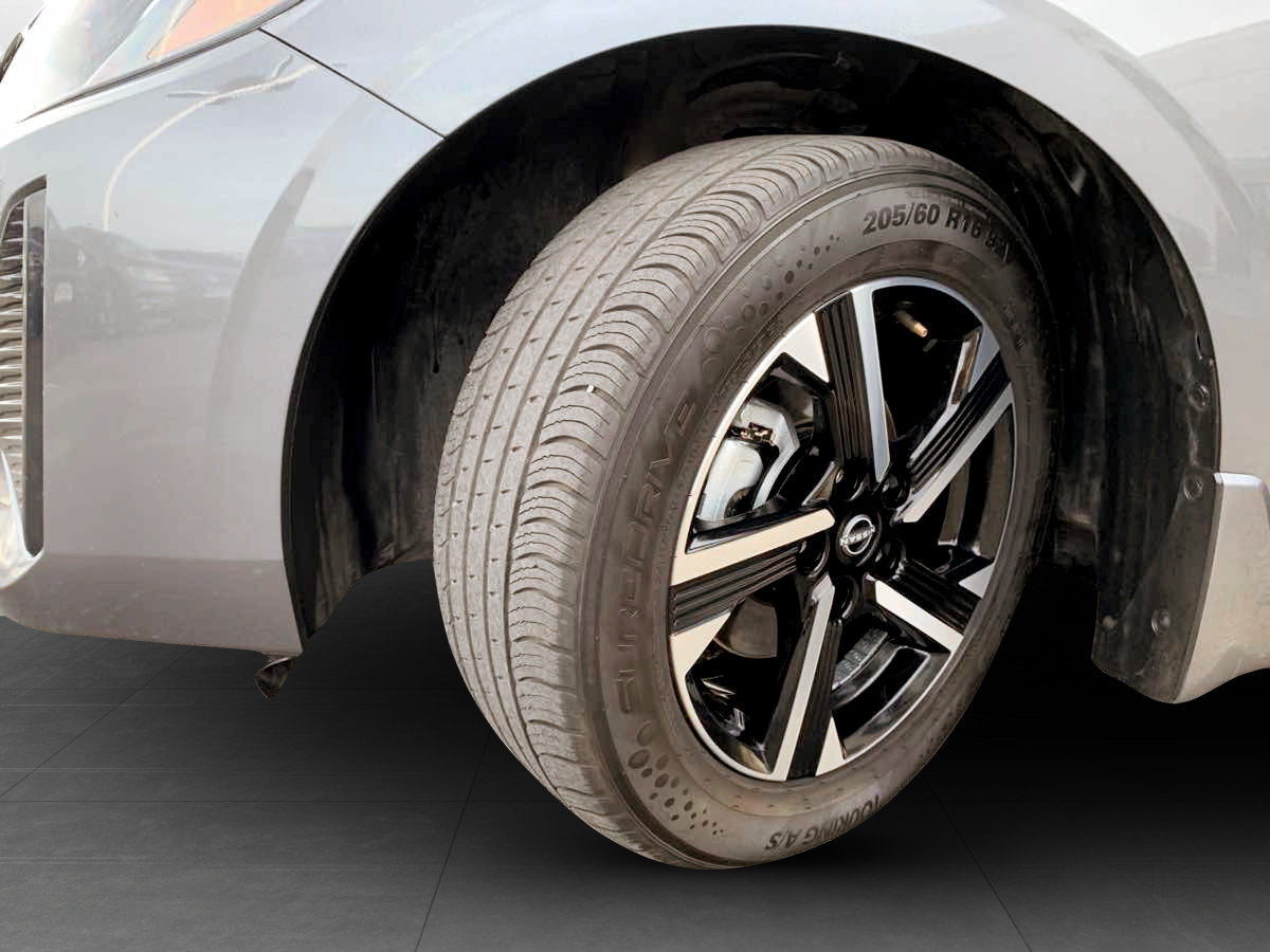 Used 2025 Nissan Sentra SV w/ All-Weather Package FWD image 11