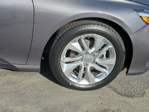 Used 2019 Honda Accord LX image 13