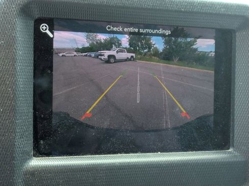 Used 2022 Jeep Gladiator Sport image 14