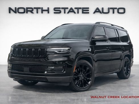 Used 2022 Jeep Wagoneer Series III w/ Premium Group I image 1