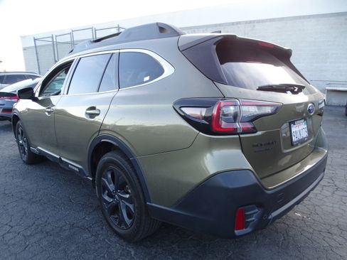 Used 2022 Subaru Outback Onyx Edition XT AWD/4WD image 6