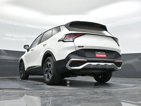 Used 2024 Kia Sportage LX FWD image 38