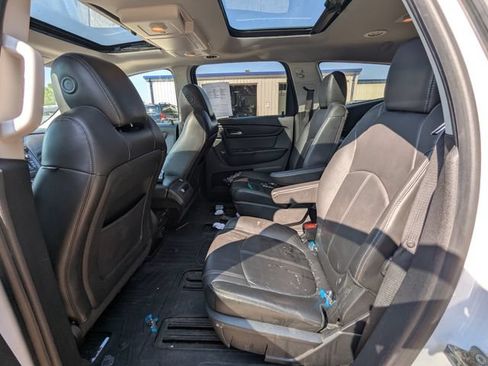 Used 2016 Chevrolet Traverse LT AWD/4WD image 9
