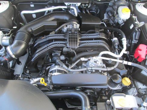 Used 2023 Subaru Outback Premium AWD/4WD image 25