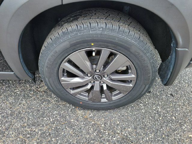 Used 2024 Nissan Pathfinder SV FWD image 6