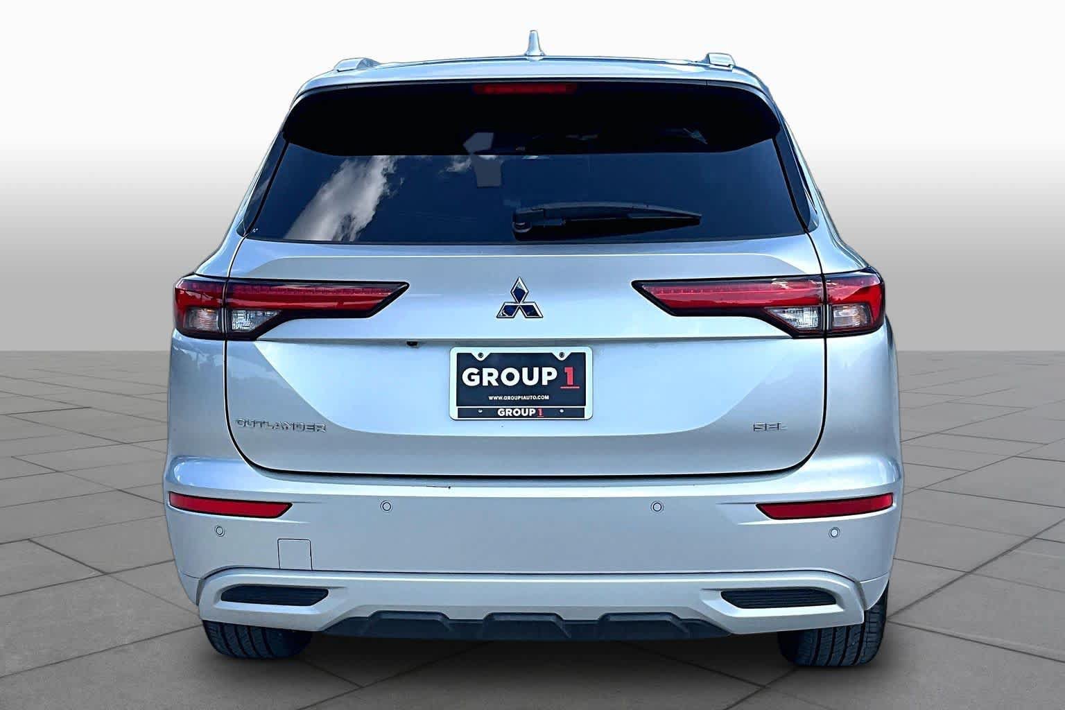 Used 2024 Mitsubishi Outlander SEL FWD image 5