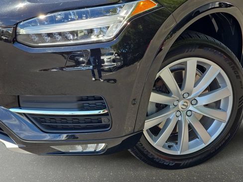 Used 2016 Volvo XC90 T6 Momentum w/ Momentum Plus Package AWD/4WD image 35