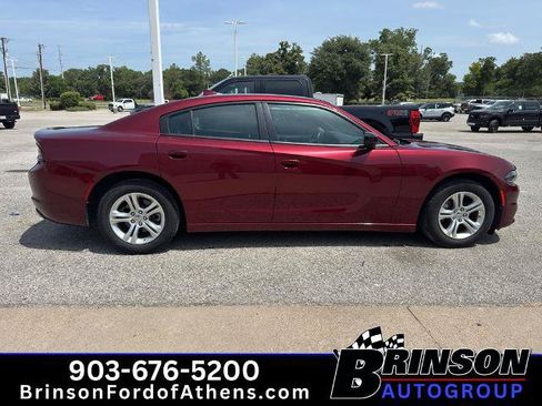 Used 2023 Dodge Charger SXT RWD image 4