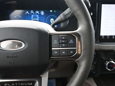 New 2026 Ford F250 Platinum w/ Platinum Plus Package AWD/4WD image 14