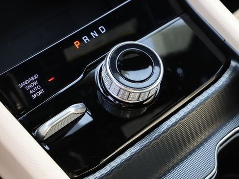 New 2025 Jeep Grand Cherokee Limited image 27