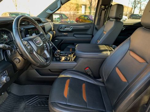 Used 2024 GMC Sierra 1500 AT4 w/ Technology Package image 26