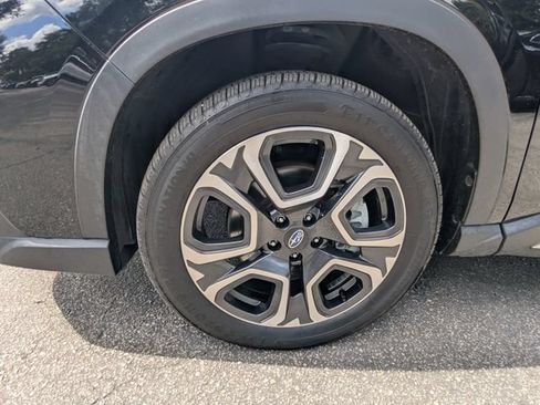 Used 2023 Subaru Ascent Limited AWD/4WD image 11