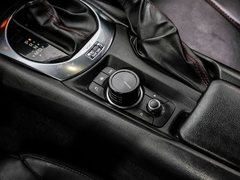 Used 2018 MAZDA MX-5 Miata RF Grand Touring RWD image 29