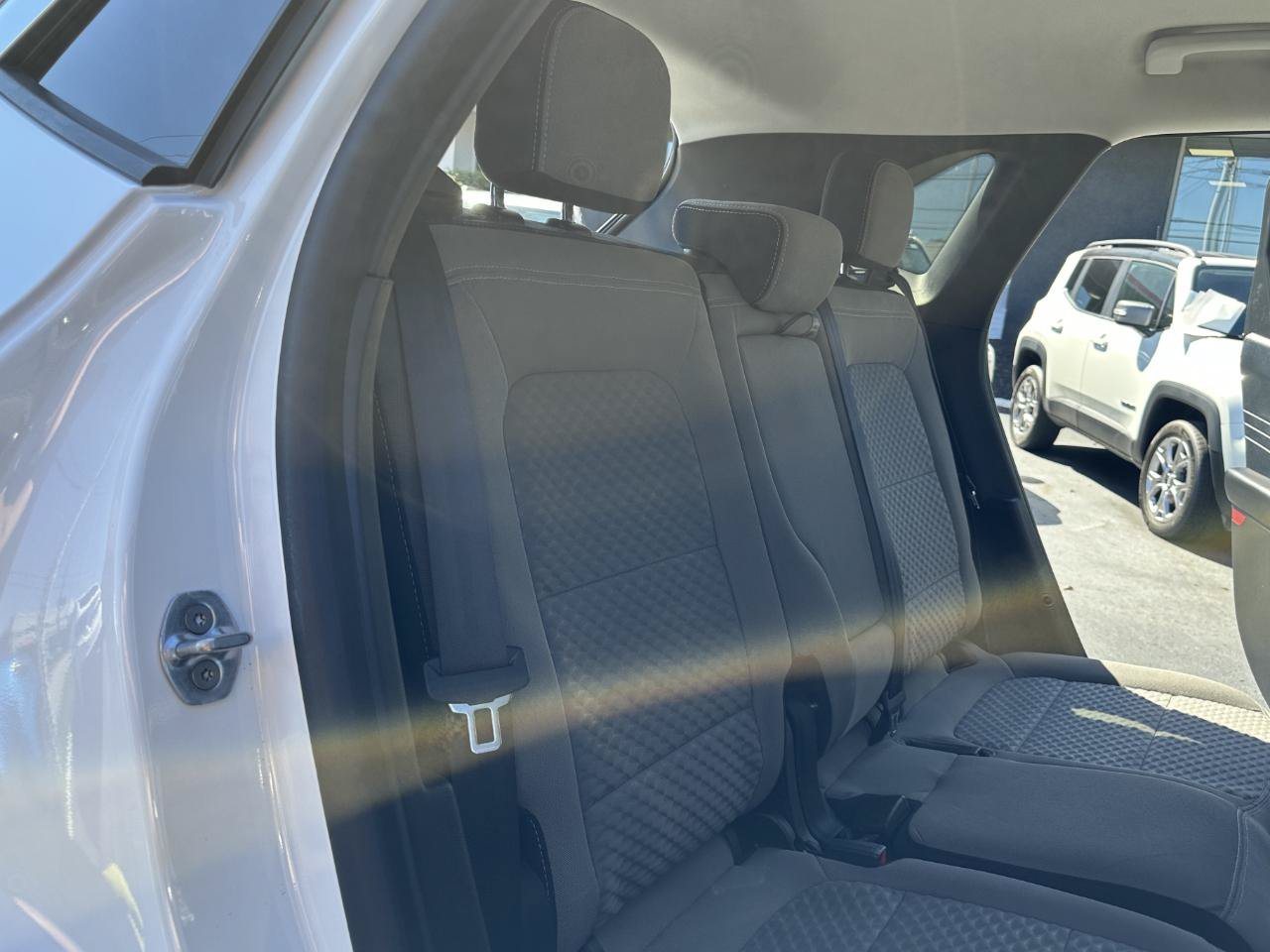 Used 2021 Ford Escape SE w/ Convenience Package AWD/4WD image 38
