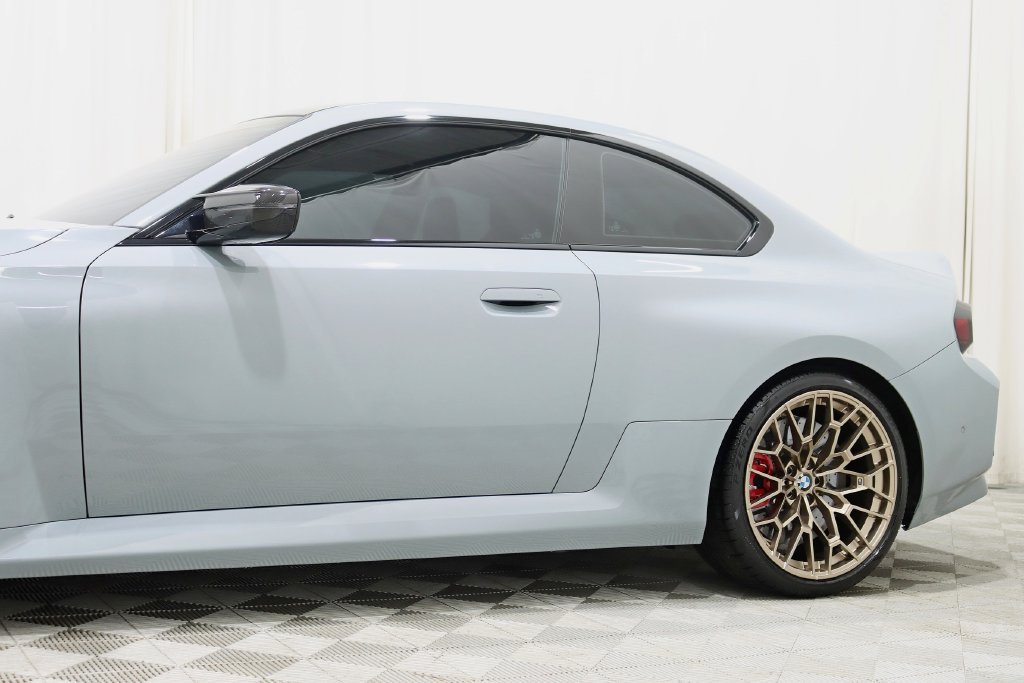 Used 2026 BMW M2 CS RWD image 3