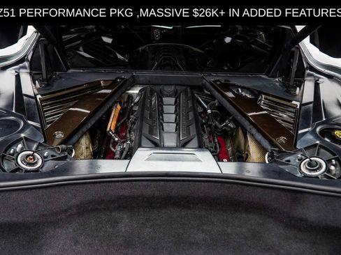 Used 2022 Chevrolet Corvette Stingray Premium Cpe w/ Z51 Performance Package RWD image 22