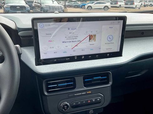 New 2025 Ford Maverick XLT image 6