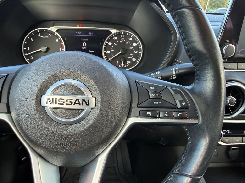 Used 2020 Nissan Sentra SV FWD image 16
