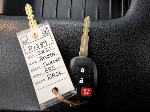 Used 2021 Toyota Tundra SR5 w/ SR5 Leather Package AWD/4WD image 51