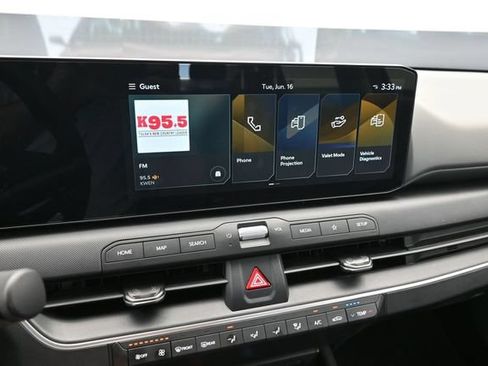 Used 2025 Kia K4 FWD image 41