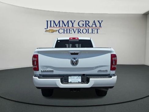 Used 2024 RAM 2500 Laramie AWD/4WD image 4