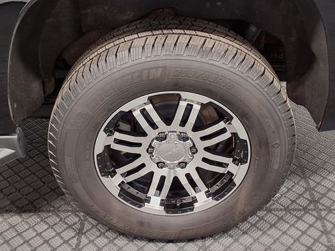 Used 2019 Chevrolet Tahoe LS image 25