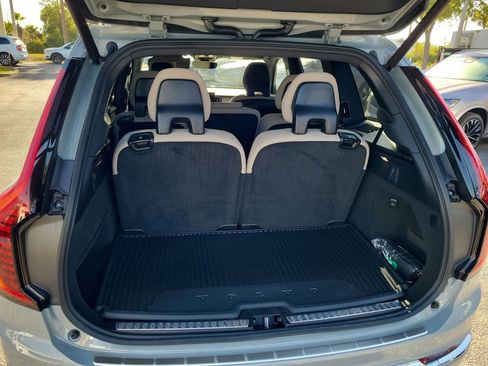New 2026 Volvo XC90 B6 Plus w/ Protection Package Premier AWD/4WD image 4