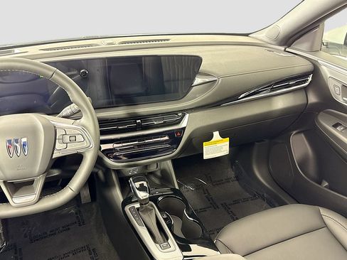 New 2026 Buick Envista Sport Touring FWD image 22