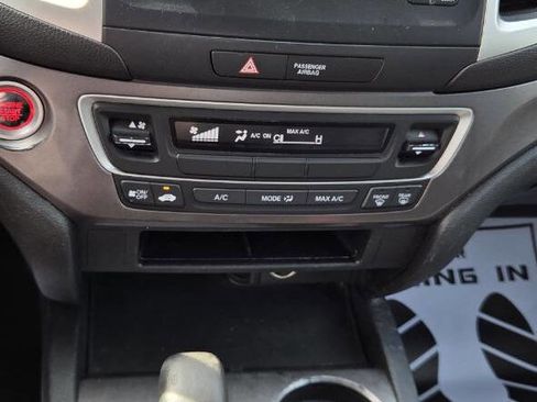 Used 2017 Honda Ridgeline RT image 25