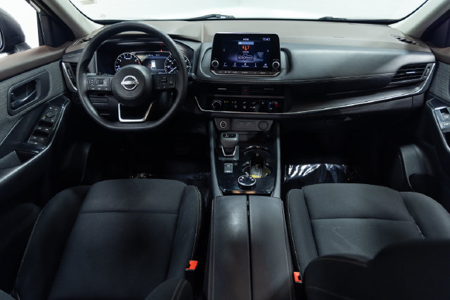 Used 2023 Nissan Rogue S AWD/4WD image 21